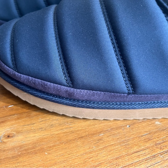 Old Navy Men's Navy Blue Slip-On Loafers - Picture 3 of 7